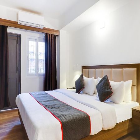 Townhouse Townhouse Clark Inn Patna  Buitenkant foto