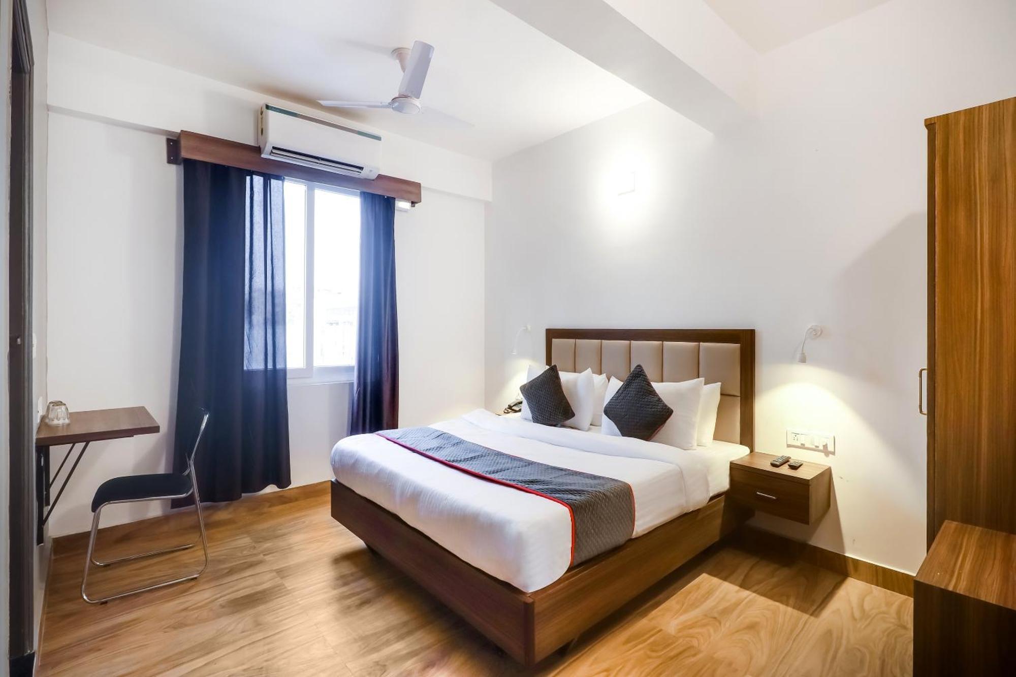 Townhouse Townhouse Clark Inn Patna  Buitenkant foto