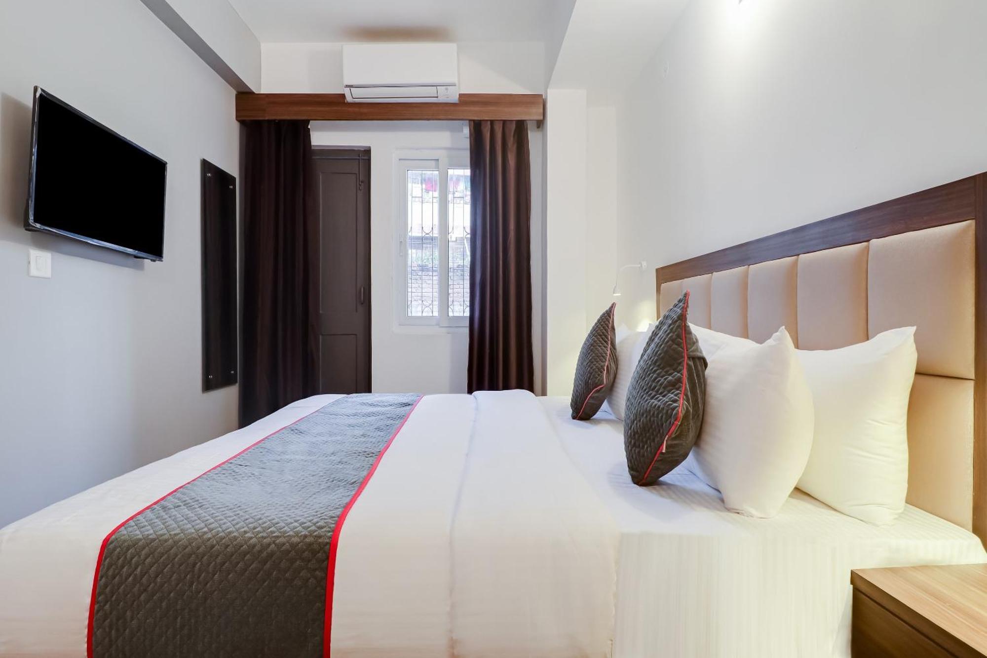 Townhouse Townhouse Clark Inn Patna  Buitenkant foto